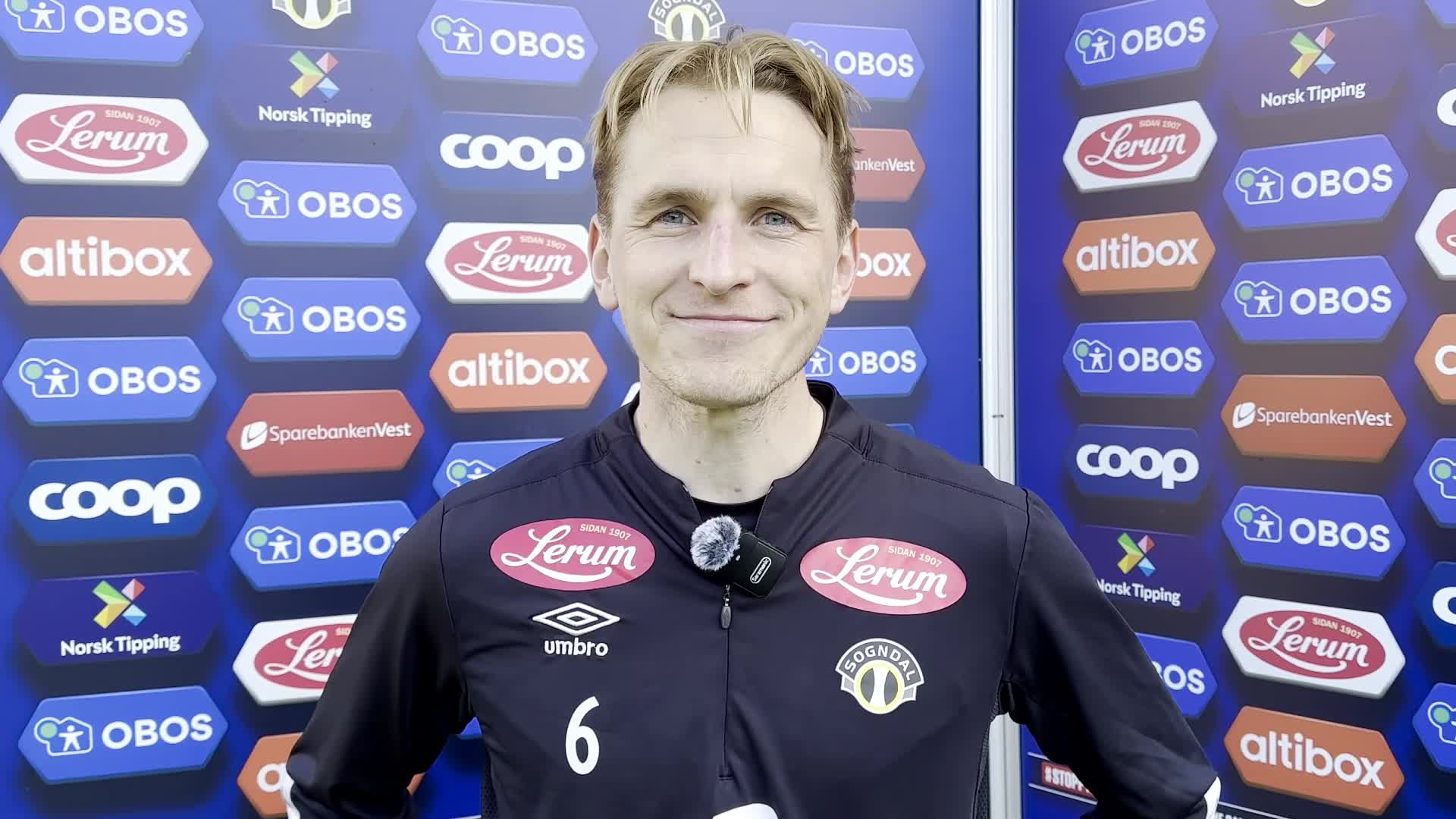 Martin Høyland før seriestarten mot Start